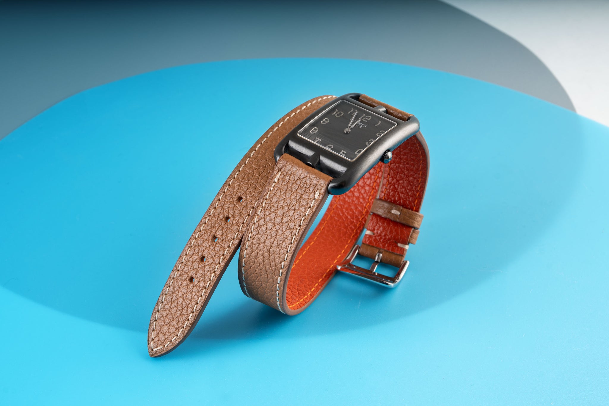 Hermès Cape Cod/Heure H - Bracelet-montre cuir Double tour - Buffle (bleu, camel, taupe, orange, ivoire)
