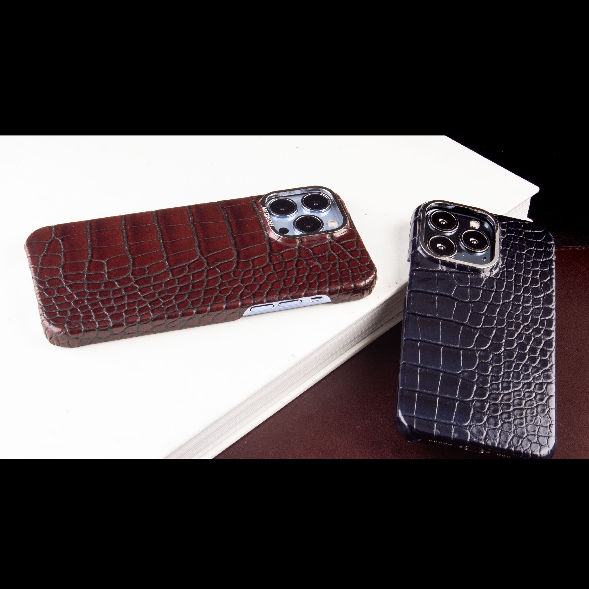 Clearance Sale - Leather iPhone case - iPhone 13 Pro Max - "Patina" glossy alligator - Brown